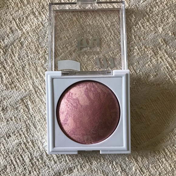 2 FOR $20 — Drugstore blush set - Picture 6 of 7